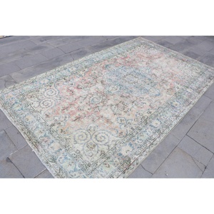 Alfombra Turca Vintage de 5.5x9.4 pies (169x287 cm), Alfombra Abstracta Azul y Rosa - Product Image 3