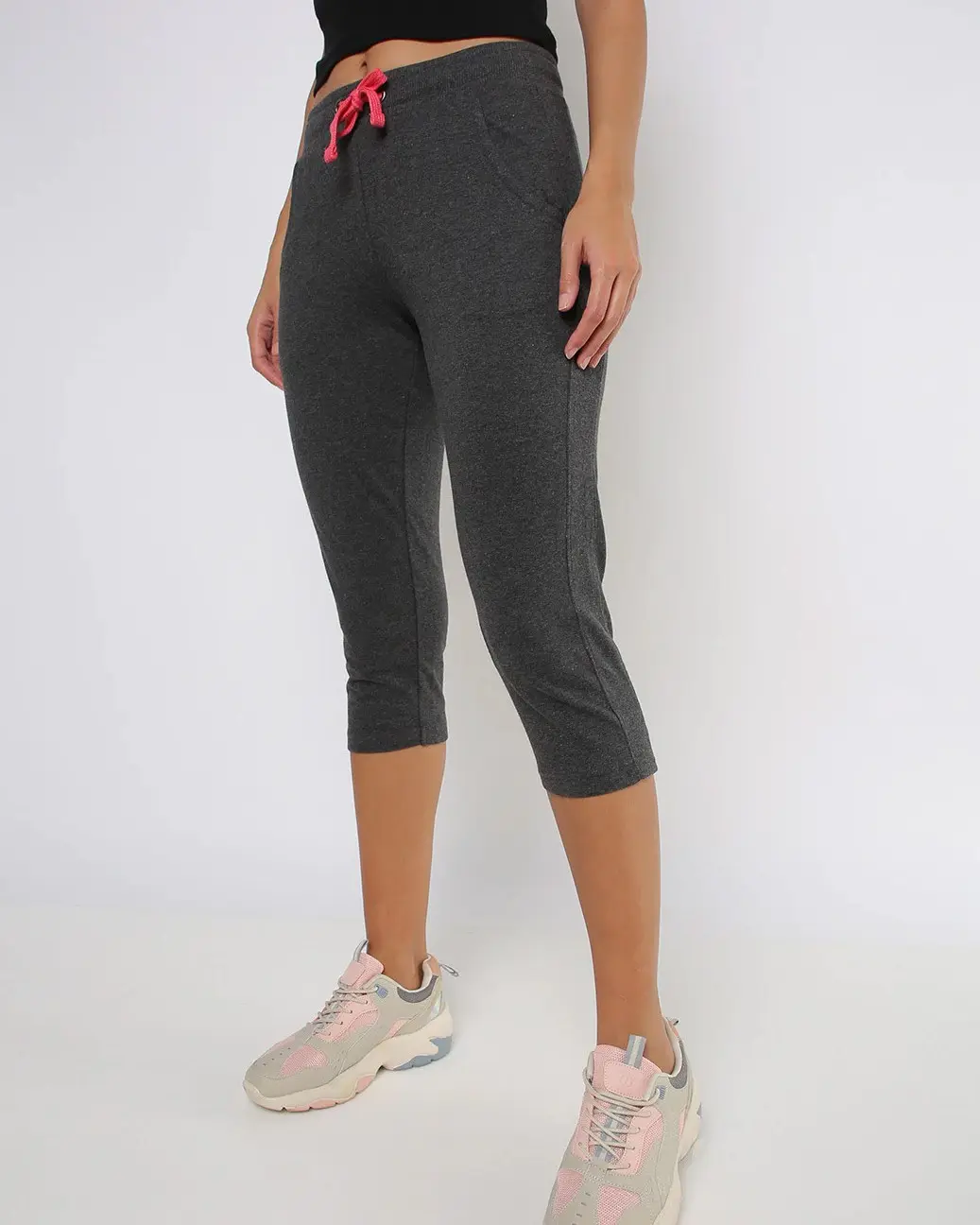 Pantaloni da donna di tendenza pantaloni sportivi di alta qualità da donna con leggings elasticizzati Terry Activewear Jogger per sport e uso in palestra dall'India
