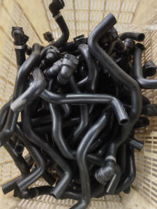 Connecteur <span class=keywords><strong>de</strong></span> tuyau <span class=keywords><strong>de</strong></span> <span class=keywords><strong>liquide</strong></span> <span class=keywords><strong>de</strong></span> <span class=keywords><strong>refroidissement</strong></span> <span class=keywords><strong>de</strong></span> radiateur 1K0122291C pour Audi VW Jetta <span class=keywords><strong>Golf</strong></span> <span class=keywords><strong>5</strong></span> 6 GTI GLI Passat B6 B7 CC Tiguan 5N Skoda - Product Image 2