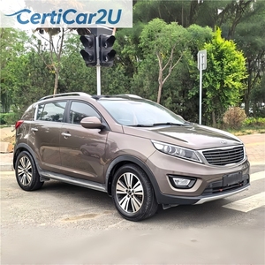 SUV familial FAST <span class=keywords><strong>2014</strong></span> <span class=keywords><strong>Sportage</strong></span> 2.0L 2WD DLX, caractéristiques premium, moteur fiable, excellent état et <span class=keywords><strong>prix</strong></span> - Product Image 4