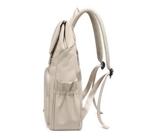 Mochila Unisex Antirrobo para Portátil de Poliéster con Cierre de Cremallera, Compartimento Interior, Estilo Moderno, Impermeable, de Vietnam - Product Image 2