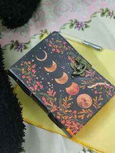 Cuaderno de Viaje de Cuero Hecho a Mano Vintage, Diario Personalizado al por Mayor con Encuadernación Cosida y Papel Antiguo - Product Image 4