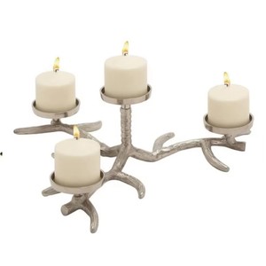 Candelero de metal hecho a mano con superficie texturizada y estética elegante para decoraciones de boda y estilo clásico para el hogar - Product Image 3