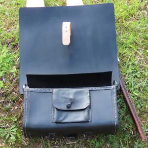 Reproduction d'une pochette à cartouches en cuir britannique du XVIIIe siècle, blanche, pour ceinture croisée en cuir, historique, en laine de mouton tricotée pour l'hiver - Product Image 2