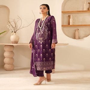 Ramsha Vol BB-1 en mousseline de soie brodée trois pièces pakistanaise Design pour les femmes fête porter des robes Panjabi - Product Image 3