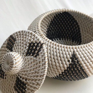 Cestas de almacenamiento de ratán natural superventas con patrón único para el hogar y el almacenamiento hechas a mano de Vietnam - Product Image 4