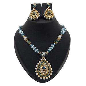 Conjunto de joyería fina Kriaa, colgante de piedra austriaca azul 1200222 con chapado en oro - Product Image 1