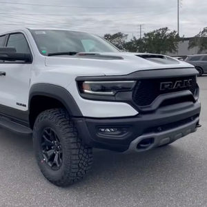 RAM 1500 TRX 2024 d'occasion, conduite à gauche, sièges en cuir, 5 places, phares au xénon, écran tactile, caméra de recul, excellent état - Product Image 1