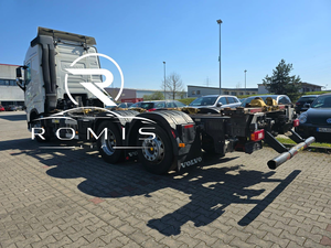 Camion Trattore Usato Volvo FH 500 Bianco 6x4 AMT 2020, Diesel Euro 6 per Trasporto Logistico, 251-350 CV, Capacità di Carico 21-30 Tonnellate - Product Image 5