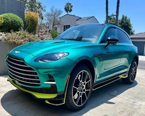 Aston Martin DBX 707 SUV 2024 Usado, Motor V8 Twin-Turbo de 4.0L, Tracción en las Cuatro Ruedas (AWD) - Product Image 3