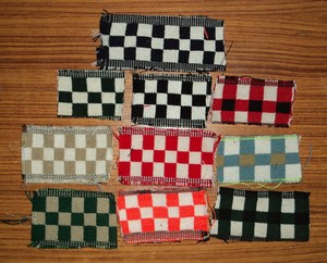 Personnalisé marron Balmorals Bonnet chapeau avec dés marron couleur balmorals chapeau avec prunes plaine glengarries chapeau - Product Image 3