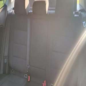 EXTREMADAMENTE LIMPIO, VOLKSWAGEN GOLF TDI 2013, VOLANTE A LA IZQUIERDA, ASIENTOS DE CUERO, CÁMARA TRASERA, LISTO PARA ENVIAR - Product Image 6