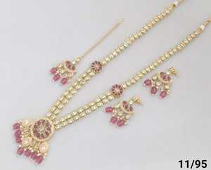 Diseño floral impresionante hecho a mano Zirconia cúbica moda indio largo joyería collar con pendiente y Mangtika conjunto para mujer - Product Image 2