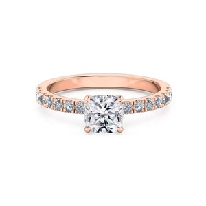 แหวนหมั้นเพชรทรงเหลี่ยมประดับเพชรแล็บโกรว์บนวงแหวนแบบปาเว่ ทองคำแท้ 14K ระดับความสะอาด F-VS2  งานฝังแบบปาเว่ ของขวัญสำหรับโอกาสพิเศษ - Product Image 2