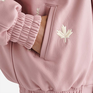 Vente en gros de blousons bombardiers et vestes de baseball universitaires de style vintage pour hommes avec écusson de broderie en chenille personnalisé - Product Image 4