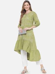Nouvelle Arrivée : Ensemble Décontracté Femme – Kurta Asymétrique en Rayonne Brodé avec Col en V et Pantalon Assorti pour le Bureau - Product Image 6