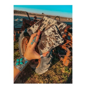 Western Fur Leather Coin <b>Bag</b> High Quality Handcrafted Leather Coin <b>Bag</b> Hand Tooling <b>Messenger</b> <b>Bag</b> At Wholesale Price - Product Image 1