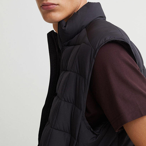 Gilet matelassé sans manches pour homme, personnalisé OEM, col montant, logo frontal, chaud, coupe-vent, respirant, décontracté, léger, pour l'extérieur, hiver - Product Image 5