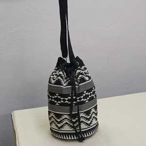 2023 New Designer Fashion Custom logo handbags <b>shoulder</b> women's crossbody <b>bag</b> waterproof polyester messenger <b>bag</b> for <b>men</b> <b>bag</b> - Product Image 2