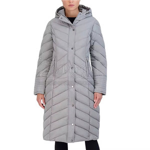 Nouvelle conception Logo personnalisé couleur femmes longue veste rembourrée en coton hiver fabriqué au Pakistan - Product Image 3