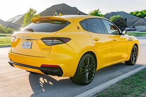 พร้อมจัดส่ง RHD/LHD รถมาเซราติ เลวานเต้ โมเดน่า เอส ปี 2022 เครื่องยนต์ V8 ทวินเทอร์โบ 550 แรงม้า ขับเคลื่อนสี่ล้อ - Product Image 3