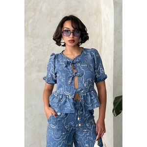 Blusa Tejida Bordada con Lazo Delantero en Azul Claro para Mujer, Marca TOPSHOW, en Mezcla de Algodón y Poliéster para Venta al Por Mayor - Tallas S, M, L - Product Image 2