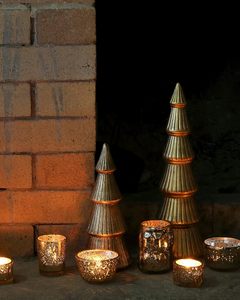 Ornement suspendu d'arbre de Noël en bois doré fabriqué à la main décor de vacances rustique parfait avec un attrait festif unique et un design - Product Image 4