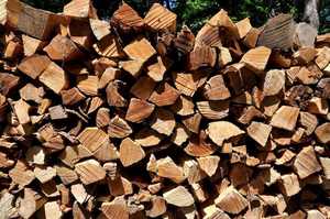 Bois de chauffage fendu séché au four de chêne et de hêtre bon marché de haute qualité produits liés à l'énergie meilleur prix à vendre - Product Image 4