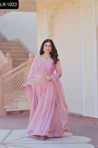 Vêtements ethniques indiens Fendy robe en mousseline de soie avec paillettes Multi brodé travail anarkali robes avec Dupatta avec grande taille disponible - Product Image 6