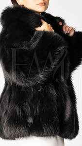 Manteau en polaire pour femmes, populaire pour l'équitation, imperméable, écologique, design uni, couleurs et tailles personnalisables, fabriqué à Sialkot - Product Image 2