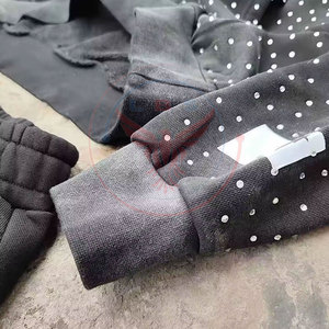 Survêtements d'hiver décontractés à capuche, style unique, faits sur mesure, avec strass, couleur unie, en vente en ligne - Product Image 5