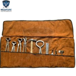 ชุดเครื่องมือฟาร์เรียร์เกรดสูงชุดตัดแต่งกีบม้าเครื่องมือสัตวแพทย์ชุดเครื่องมือทำเกือกม้าแบบสมบูรณ์สำหรับการใช้ในม้า - Product Image 3