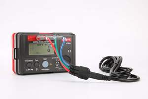 UT582 UNI-T + RCD elcb เครื่องทดสอบแรงดันไฟฟ้า600V 65Hz ความถี่เครื่องทดสอบความปลอดภัยของวงจร - Product Image 2