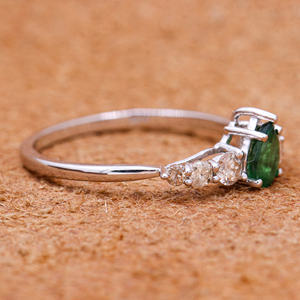 Anillos de compromiso de Plata de Ley 925 hechos a mano al por mayor diamante Esmeralda en forma de pera natural con certificado IGI para boda - Product Image 5