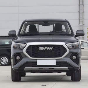 B_A_W Calorie Diesel Pickup, Transmisión Automática, 4 Asientos, Alta Potencia, Interior Oscuro, Neumáticos R17, Tracción Delantera, Manual, Cuero - Product Image 2