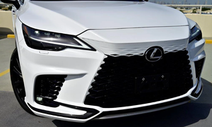 Modèle 2024 Lexus RX500H F-Sport 3 SUV Turbo 2.4L AWD d'Occasion Conduite à Droite/Gauche Véhicule pour Vente et Import en Europe - Product Image 4