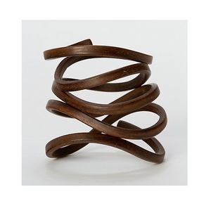 Ensemble de bracelets en bois élégants faits à la main, imperméables, finition lisse et polie, design personnalisable pour un usage quotidien, mode ethnique - Product Image 1