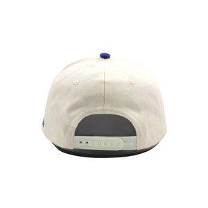 Gorras de Golf de Dos Tonos, Directamente de Fábrica, con Logotipo Personalizado Bordado, Gorras Deportivas Estructuradas de 5 Paneles, Fábrica de Ropa en Vietnam - Product Image 6
