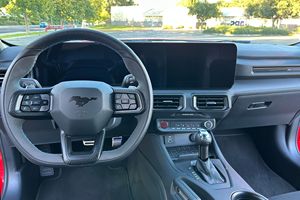 Kit de suralimentation Whipple Stage 1 pour Mustang Dark Horse 2024, rouge course - Product Image 4