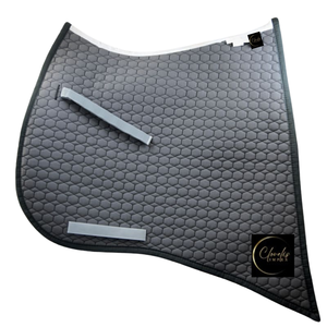 CLOVELIS IMPEX Tapis de selle personnalisé pour dressage et saut d'obstacles pour cavaliers professionnels - Fabricant en gros - Product Image 1