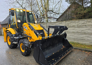 Nouveau chargeur efficace de chargeuse-pelleteuse JCB 3CX - Product Image 4