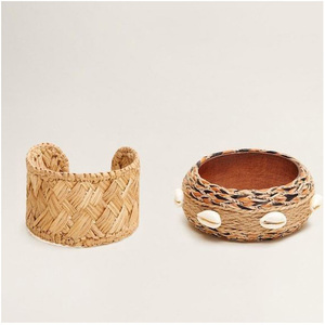 Dernières boucles d'oreilles en rotin faites à la main 2025 élégantes et légères pendantes en forme de larme avec des goujons en bois idéales pour l'herbe de mer décontractée - Product Image 4