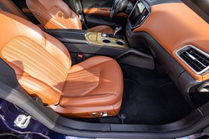 Vente rapide, meilleures performances, voiture d'occasion propre, Maserati Ghibli S Q4 2021 en excellent état - Product Image 5