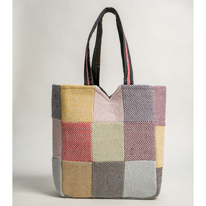 Sac en coton fait main pour femmes modernes Nouvelle collection de sacs à main avec deux sangles pour le shopping et les cosmétiques - Product Image 3