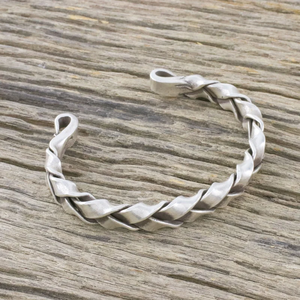 ทำด้วยมือสไตล์โบฮีเมียนเงินสเตอร์ลิงคนไทยชาวเขากำไลข้อมือริบบิ้นถักเปียเครื่องประดับสำหรับเธอขายส่งจำนวนมาก - Product Image 5