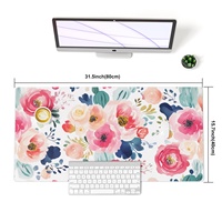 Tapis de souris de jeu en cuir rose à fleurs, avec repose-poignet intégré, résistant à l'eau, design ergonomique pour le bureau et la maison