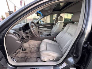 สภาพสมบูรณ์แบบ อินฟินิตี้ จี37 ซีดาน x ปี 2013 - Product Image 4