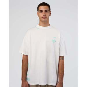 Camiseta de diseñador extragrande de peso pesado - Estampado Jelly Mint en color blanco roto - Product Image 4