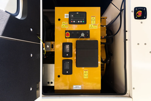 Groupe électrogène diesel de secours encastré de 600 kW, 277/480 V triphasé, disjoncteur 902A 1200A - Product Image 6