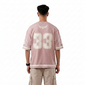 Camiseta de Baloncesto Rosa para Hombre, Manga Corta, Cuello Redondo, Número 33 Estampado, Corte Holgado, 100% Poliéster, Ropa Deportiva Transpirable - Product Image 2